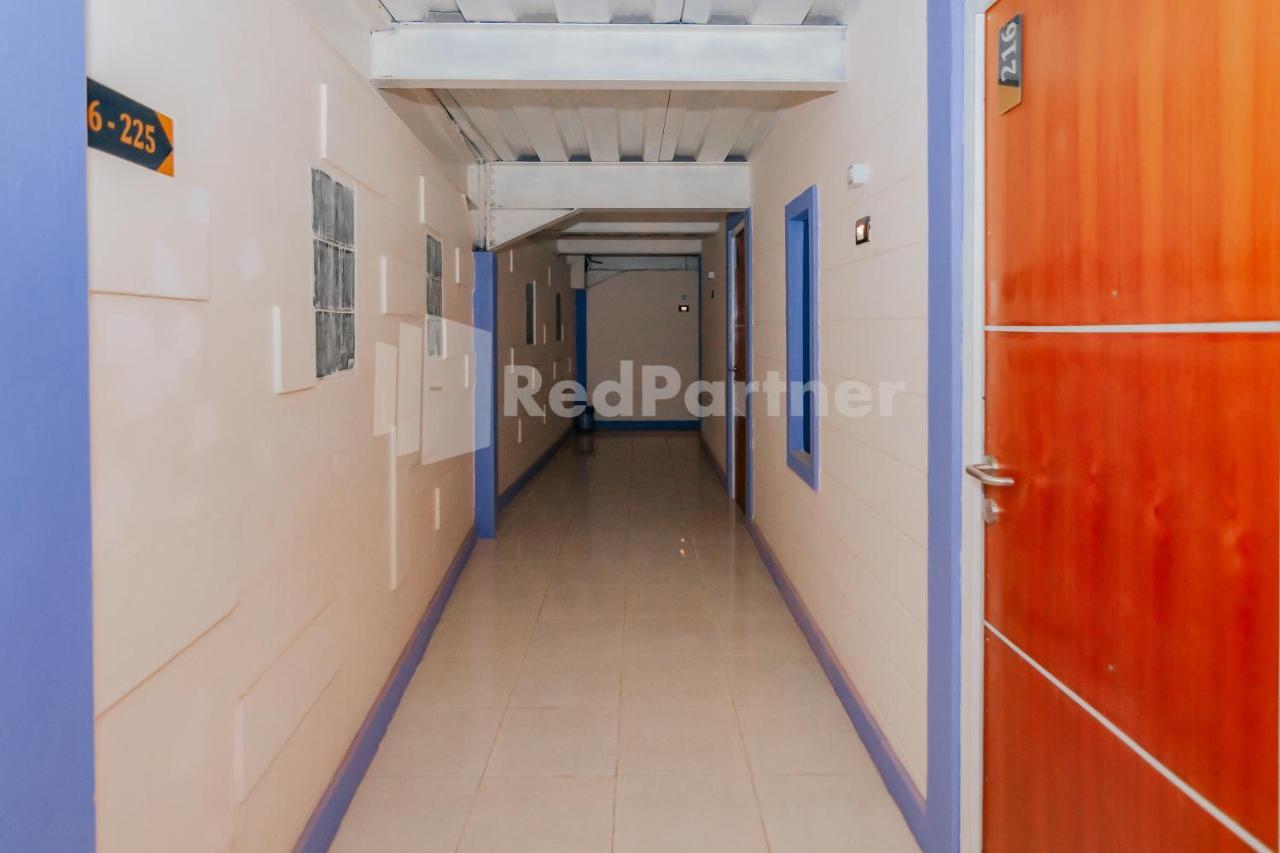 Ungu Kangen Hotel Bogor Mitra Reddoorz Exterior photo